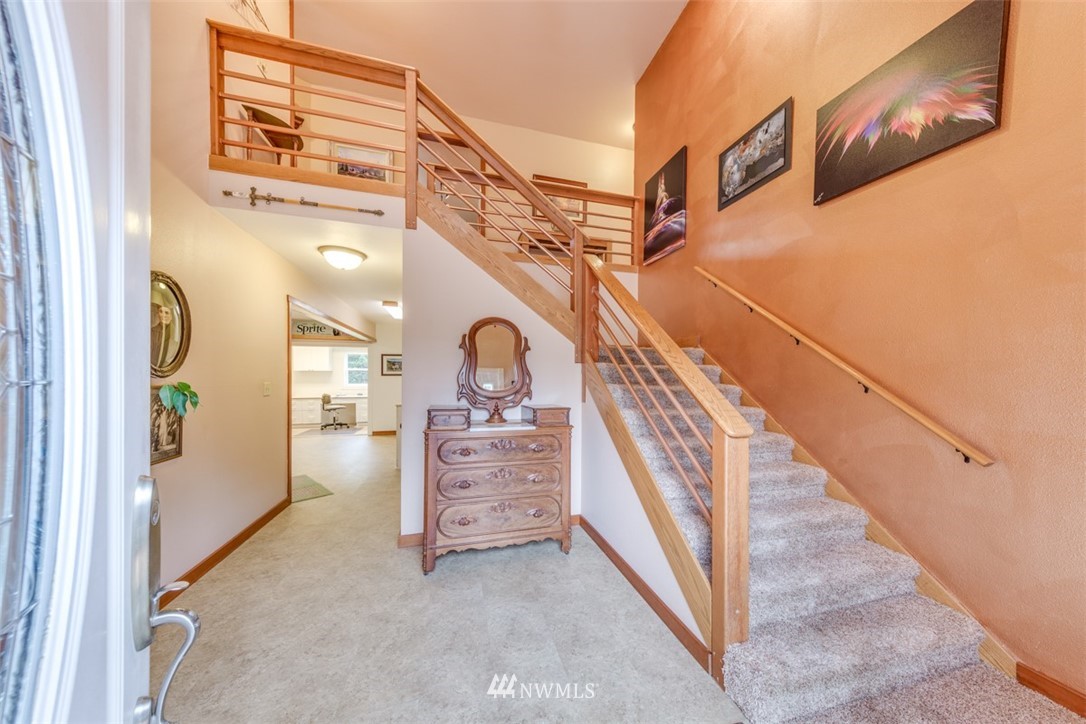 182 Deer Trails Way Sequim, WA 98382 - Photo 4 of 25 Gallery Image 4