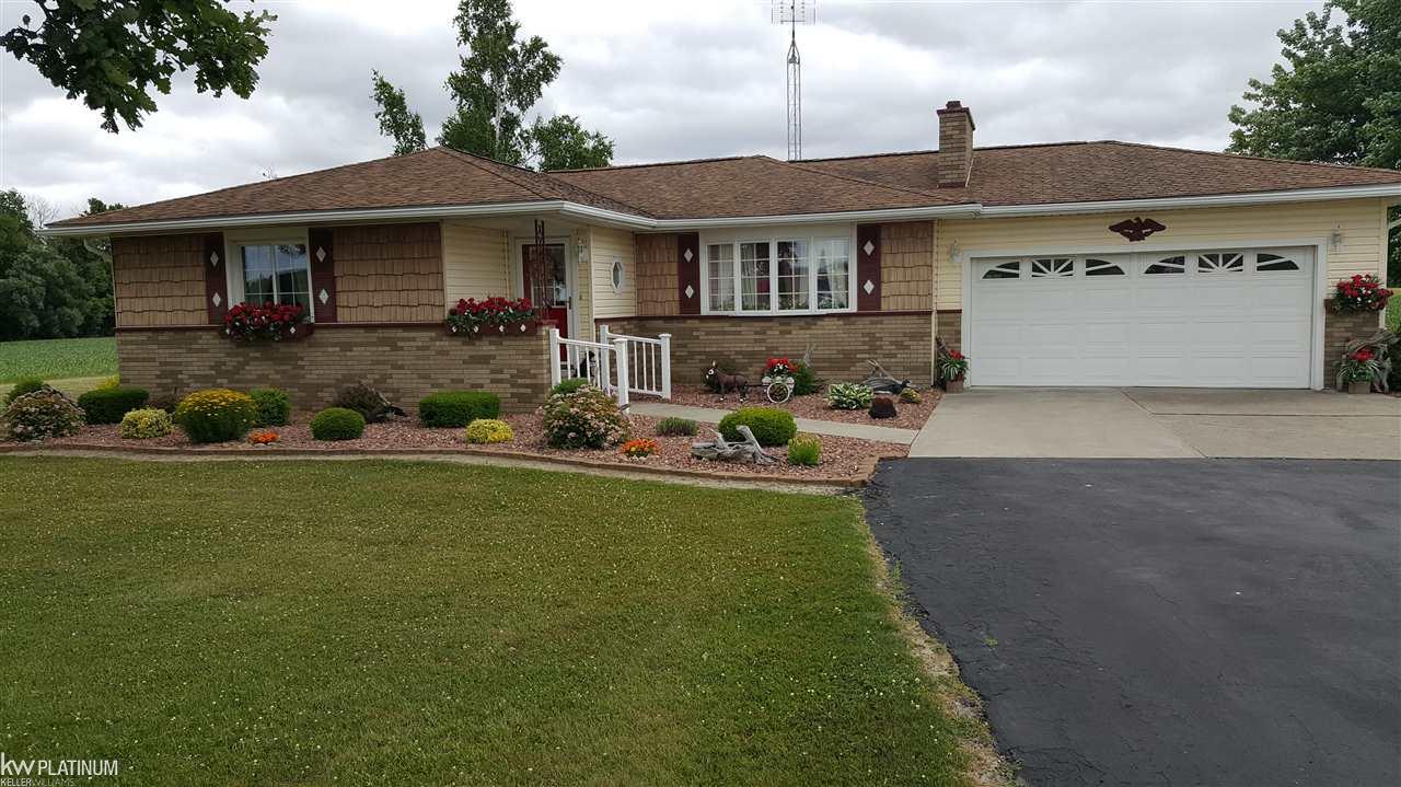 2584 Galbraith Line Road Yale, MI 48097 - Photo 1 of 19
