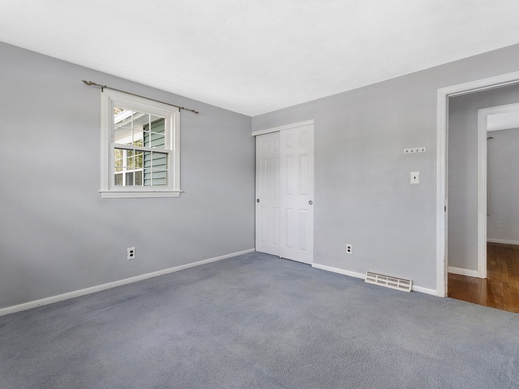 5 Belmont Road Billerica, MA 01821 - Photo 13 of 24 Gallery Image 13