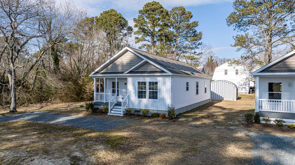 24095 Willis Street Parksley, VA 23421 - Photo 4 of 45