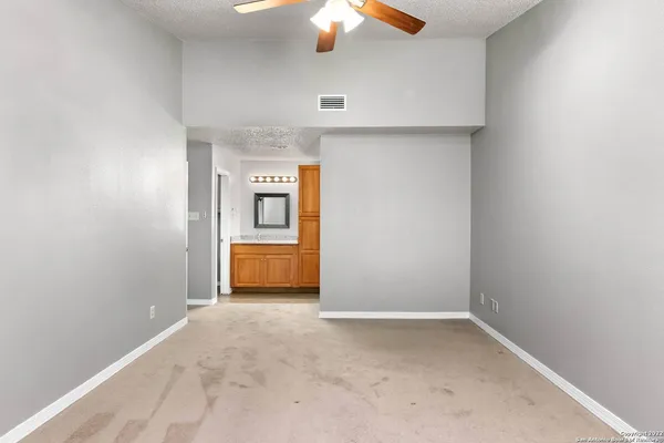 $1,525 | 12610 Uhr Lane, Unit 310, San Antonio, TX 78217