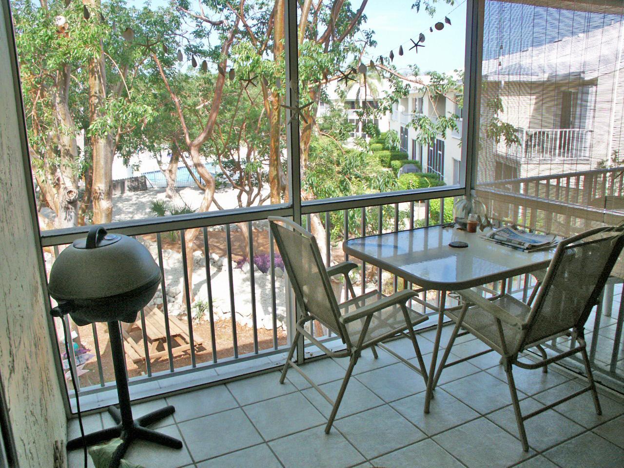 98202 Windward Avenue Key Largo, FL 33037 - Photo 5 of 19 Screened Porch