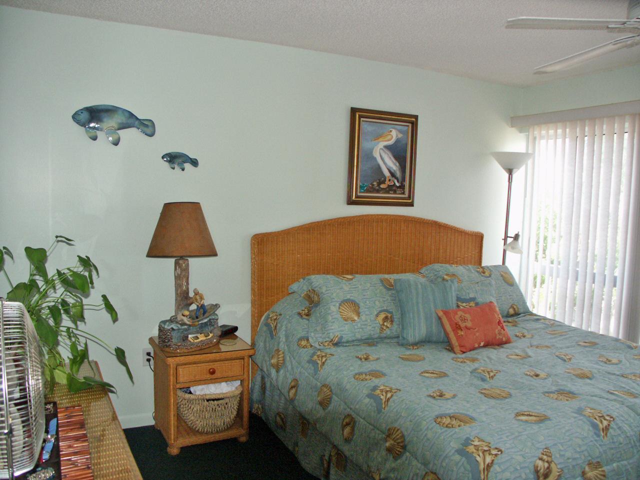 98202 Windward Avenue Key Largo, FL 33037 - Photo 9 of 19 M Bedroom