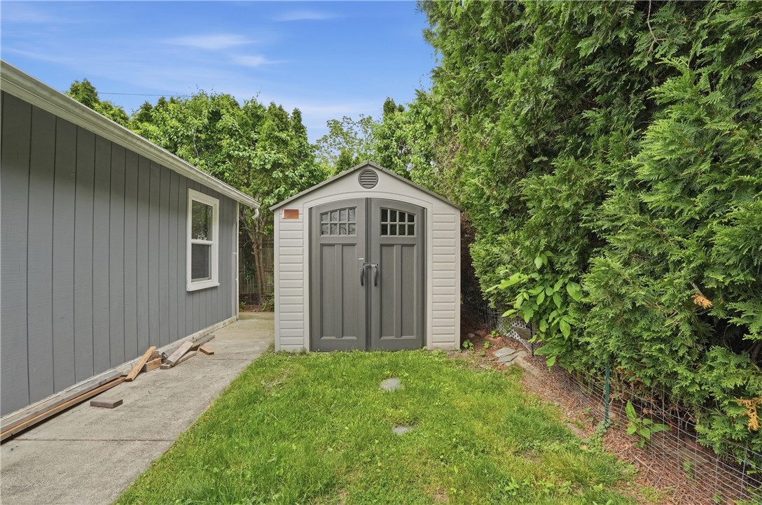 24 Seymour Street Warren, RI 02885 - Photo 30 of 30