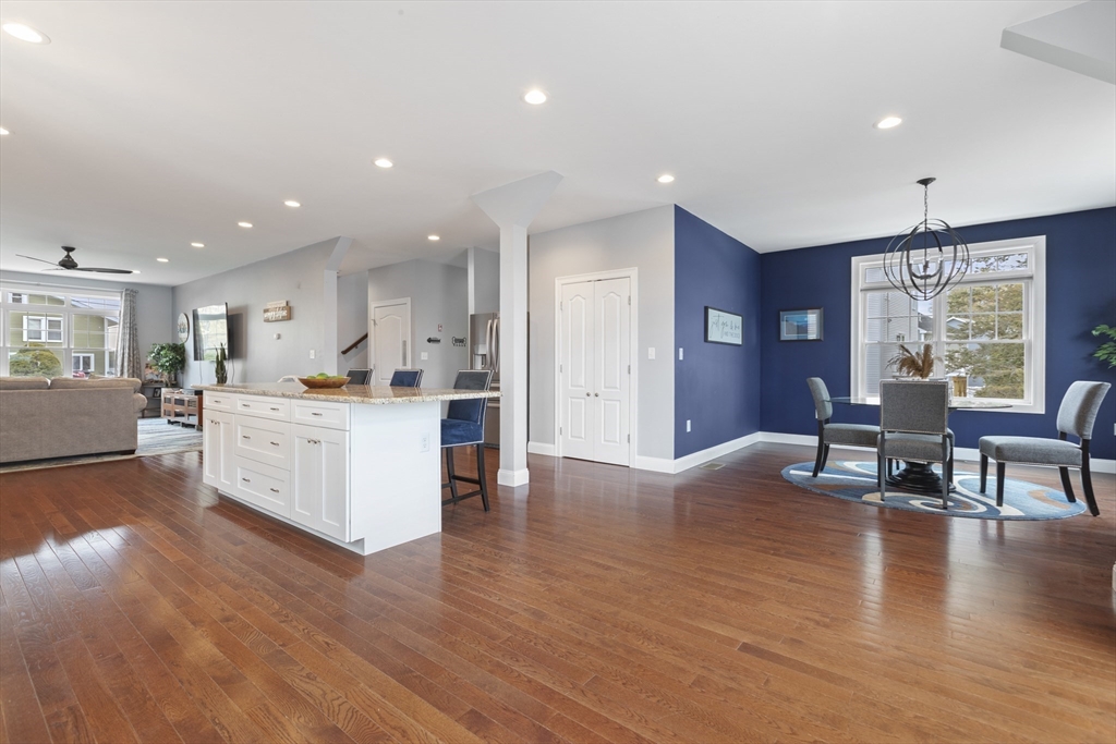 32 Colonial Road Webster, MA 01570 - Photo 9 of 42 Gallery Image 9
