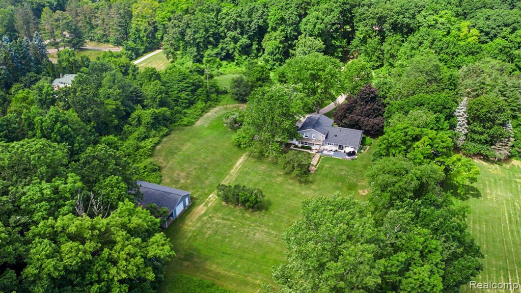 9100 Pine Knob Road Clarkston, MI 48348 - Photo 47 of 54