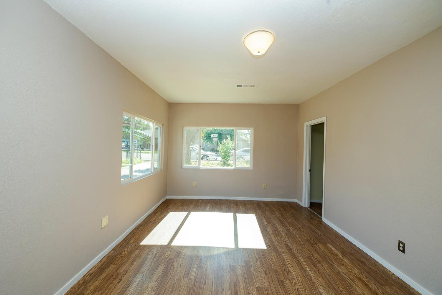 825 Wheatley Avenue Modesto, CA 95351 - Photo 5 of 24