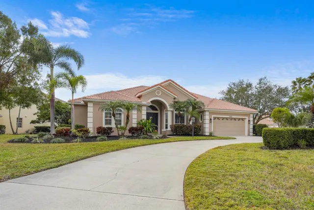 $6,900 | 7042 Twin Hills Terrace, Lakewood Ranch, FL 34202