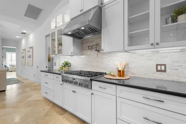 $6,900 | 7042 Twin Hills Terrace, Lakewood Ranch, FL 34202