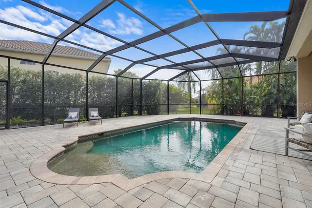 $6,900 | 7042 Twin Hills Terrace, Lakewood Ranch, FL 34202