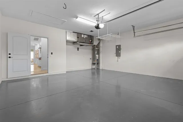 $6,900 | 7042 Twin Hills Terrace, Lakewood Ranch, FL 34202