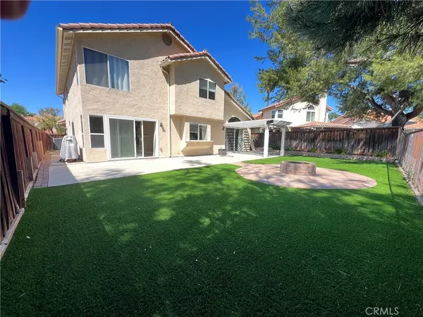 $3,350 | 39335 VÃa Zaragoza, Murrieta, CA 92563
