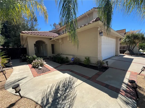 $3,350 | 39335 VÃa Zaragoza, Murrieta, CA 92563