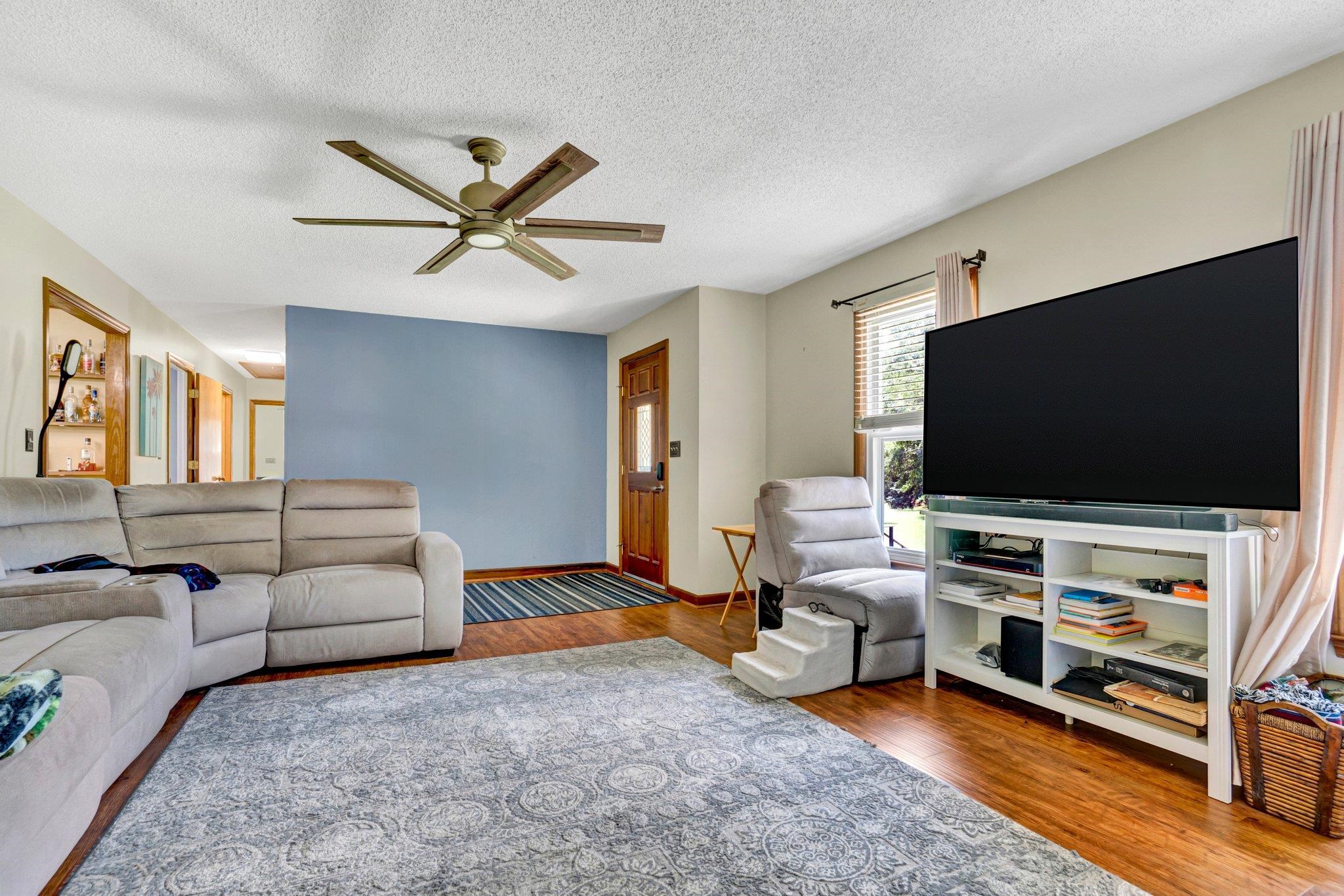 590 Hickory Nut Road Inman, SC 29349 - Photo 5 of 43