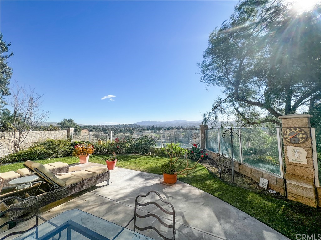 2018 Ford Lane Placentia, CA 92870 - Photo 4 of 16