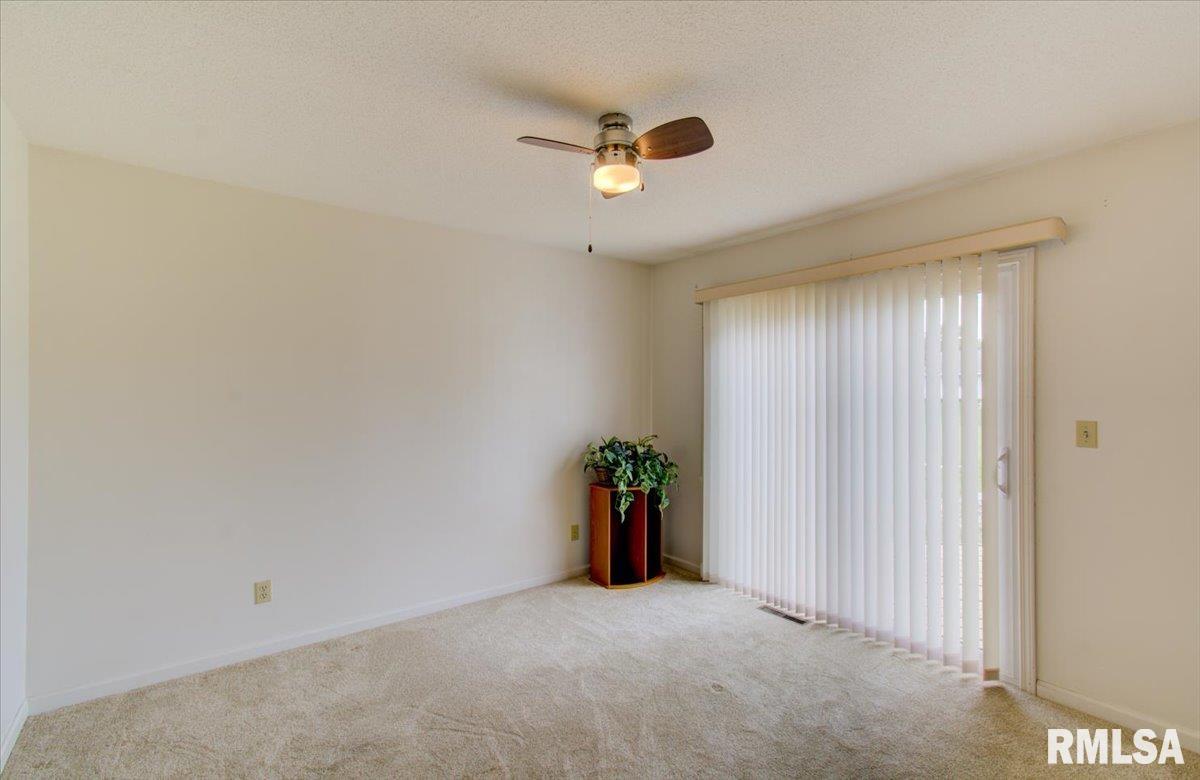 101 Calvin Avenue Springfield, IL 62704 - Photo 18 of 38 Gallery Image 18