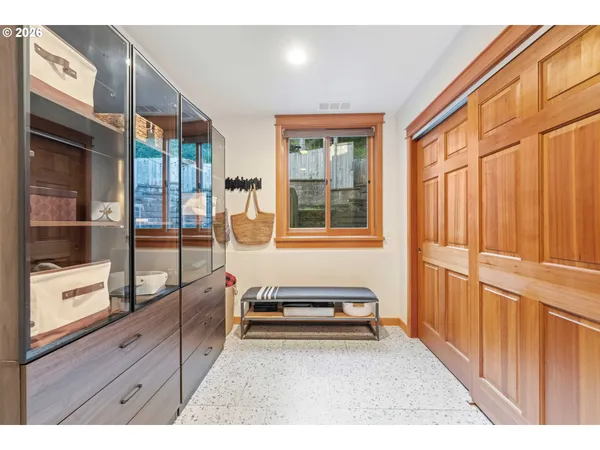 $950,000 | 2024 Cedar Court, North Bend, OR 97459