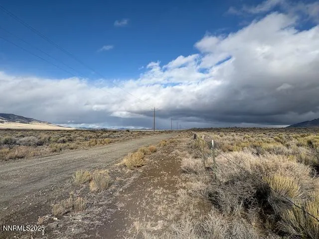 a view of a sky from a yard