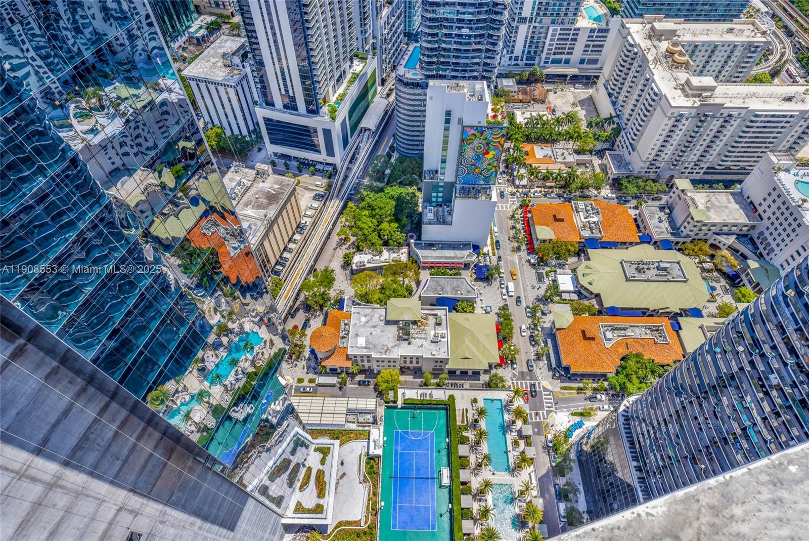 801 South Miami Avenue, Unit 5204 Miami, FL 33131 - Photo 28 of 31