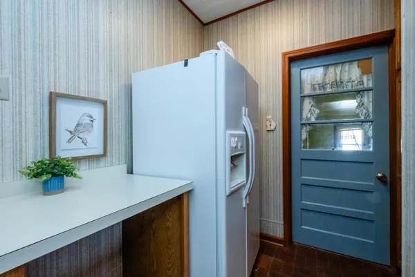 $270,000 | 201 Sycamore Street East, Three Oaks, MI 49128