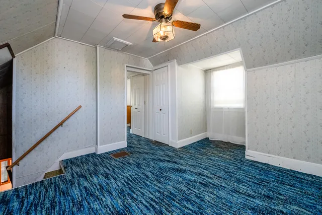 $299,000 | 201 Sycamore Street East, Three Oaks, MI 49128