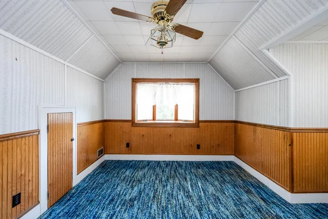 $299,000 | 201 Sycamore Street East, Three Oaks, MI 49128