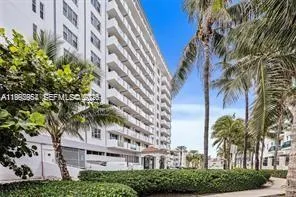 $2,600 | 9195 Collins Avenue, Unit 614, Surfside, FL 33154