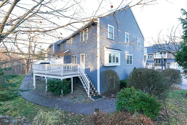$475,000 | 101 South Avenue, Unit 301, Attleboro, MA 02703