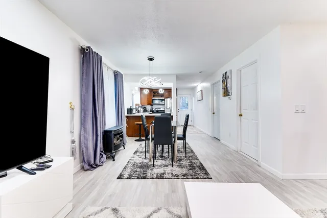 $475,000 | 101 South Avenue, Unit 301, Attleboro, MA 02703