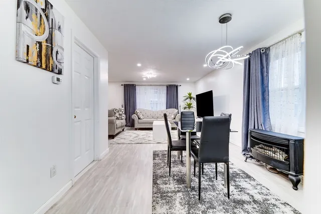 $475,000 | 101 South Avenue, Unit 301, Attleboro, MA 02703