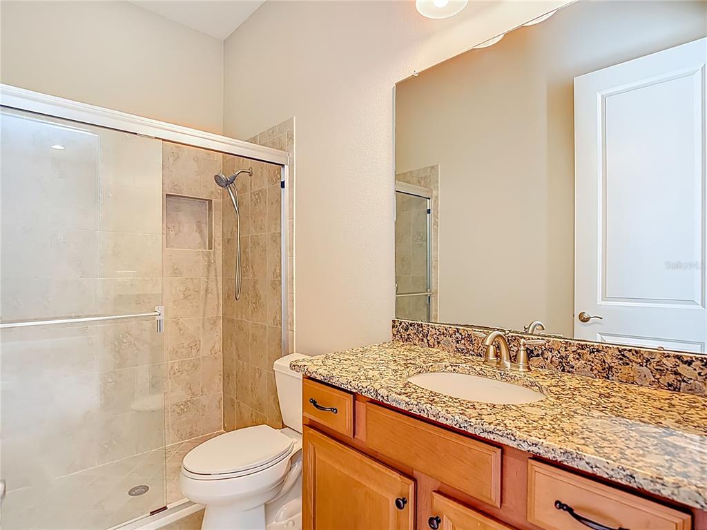 8613 Grand Alberato Road Tampa, FL 33647 - Photo 37 of 56