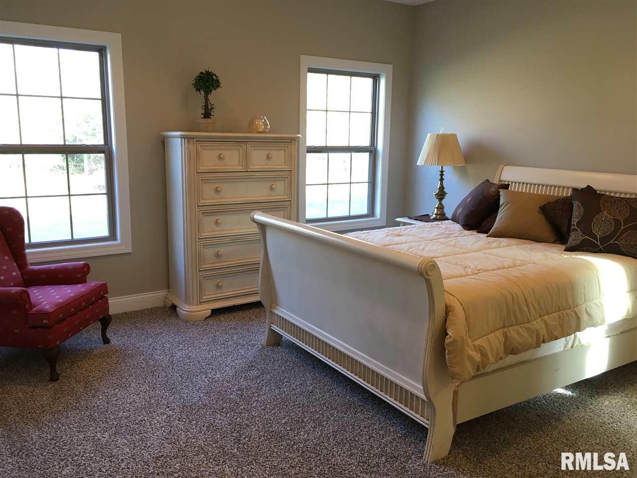 11108 North Tuscany Ridge Court Dunlap, IL 61525 - Photo 11 of 36 Gallery Image 11