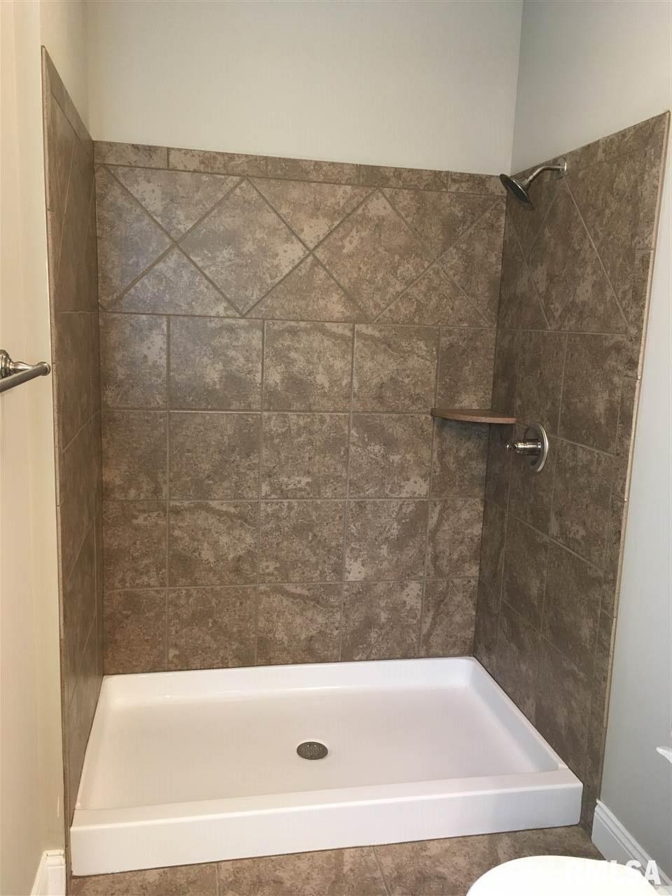 11108 North Tuscany Ridge Court Dunlap, IL 61525 - Photo 16 of 36 Gallery Image 16