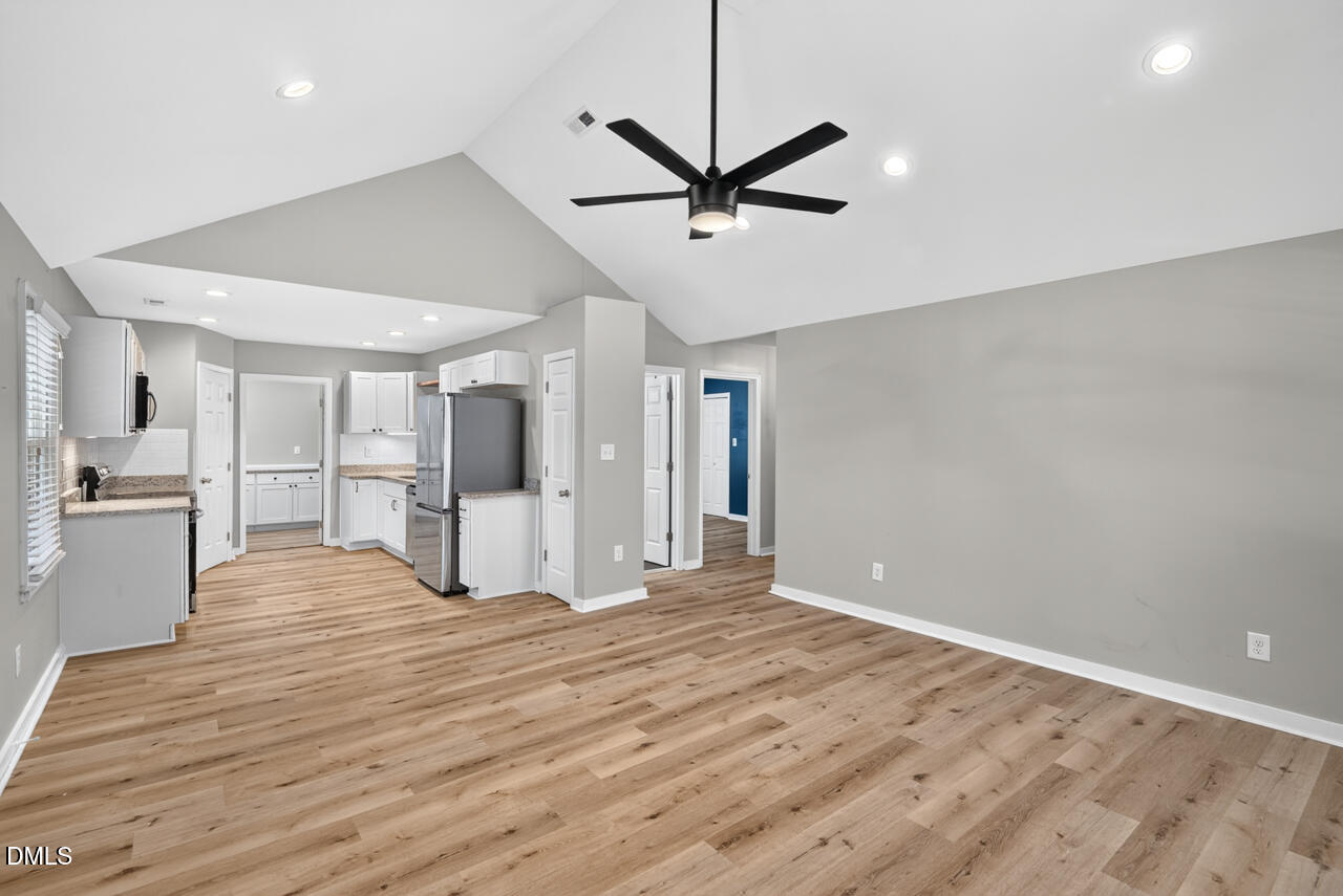 1507 Robinhood Road Durham, NC 27701 - Photo 10 of 45 10 (2)