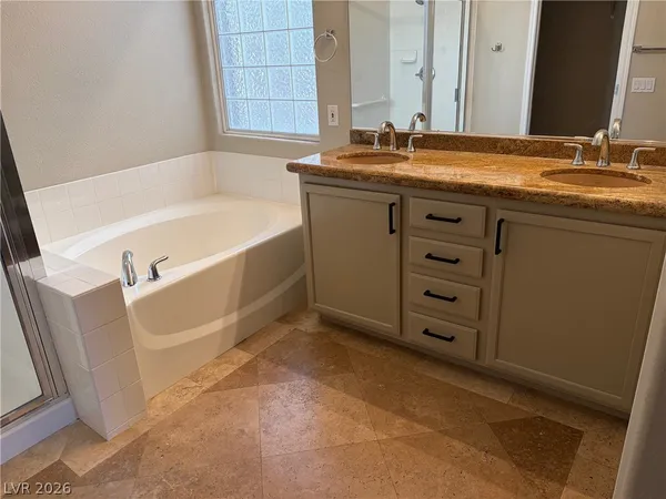 $2,650 | 2406 Paveene Avenue, Henderson, NV 89052