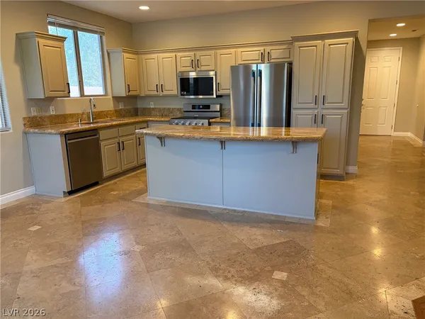 $2,650 | 2406 Paveene Avenue, Henderson, NV 89052