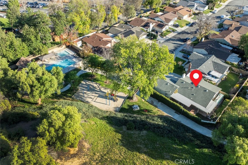 25897 Ramillo Way Valencia, CA 91355 - Photo 6 of 47