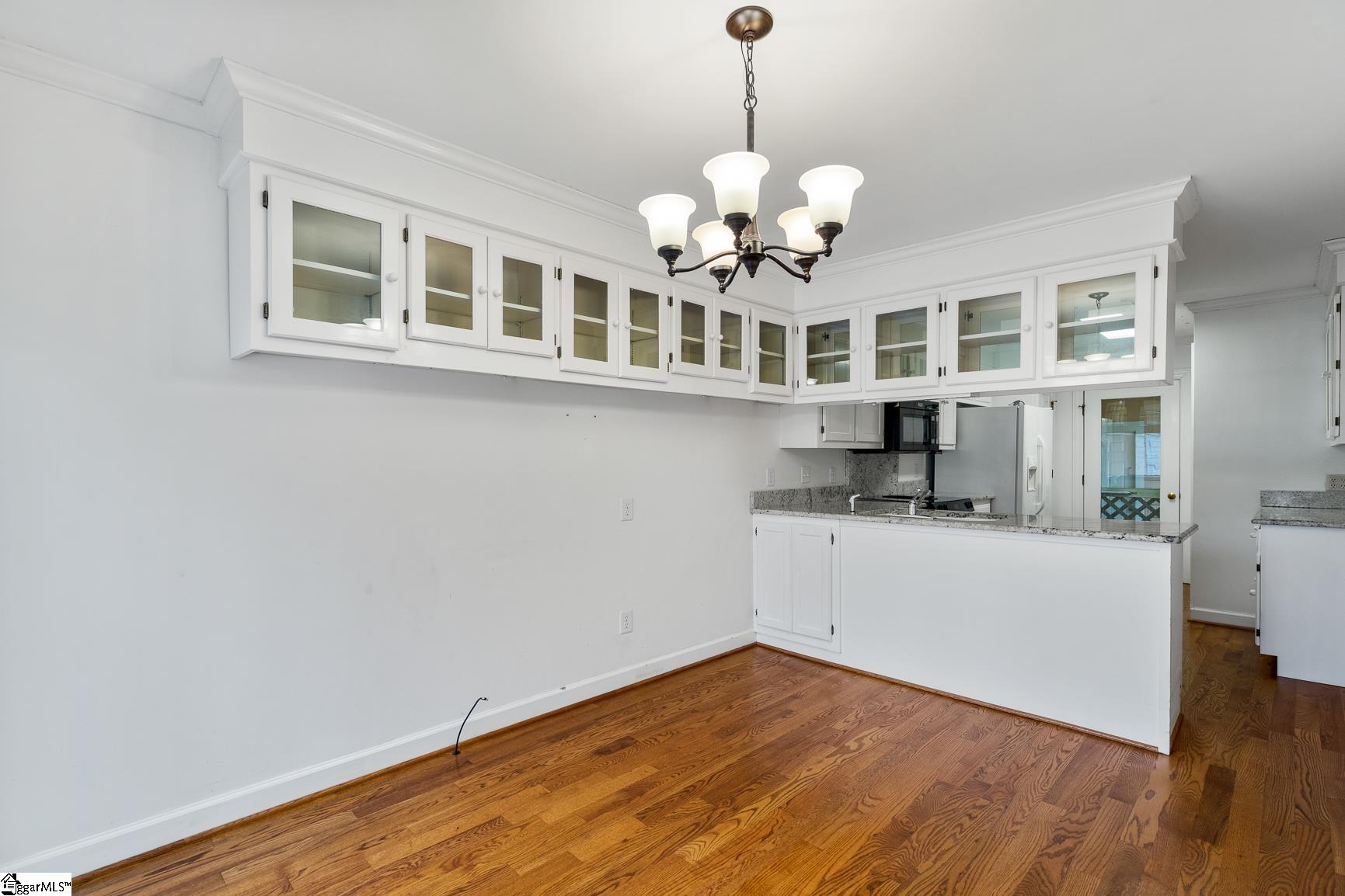 1254 Shadow Way Greenville, SC 29615 - Photo 16 of 34