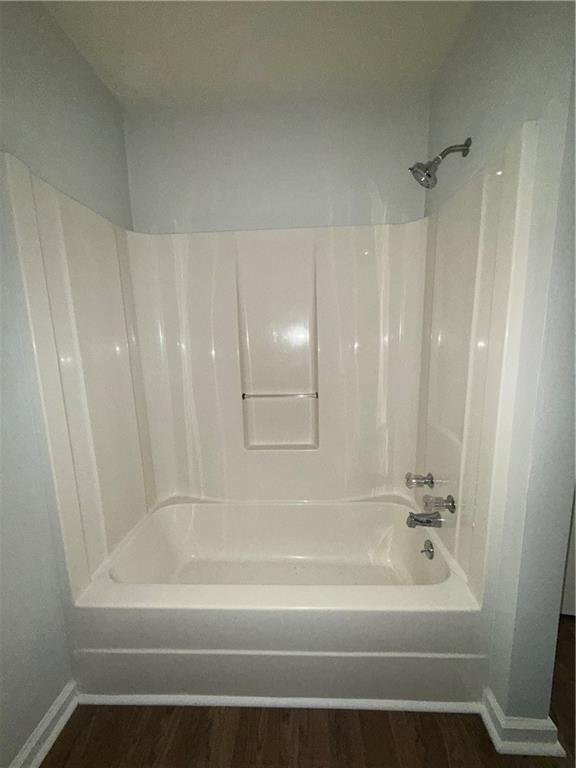 774 Mill Road McDonough, GA 30253 - Photo 30 of 37 a bathroom with a bathtub