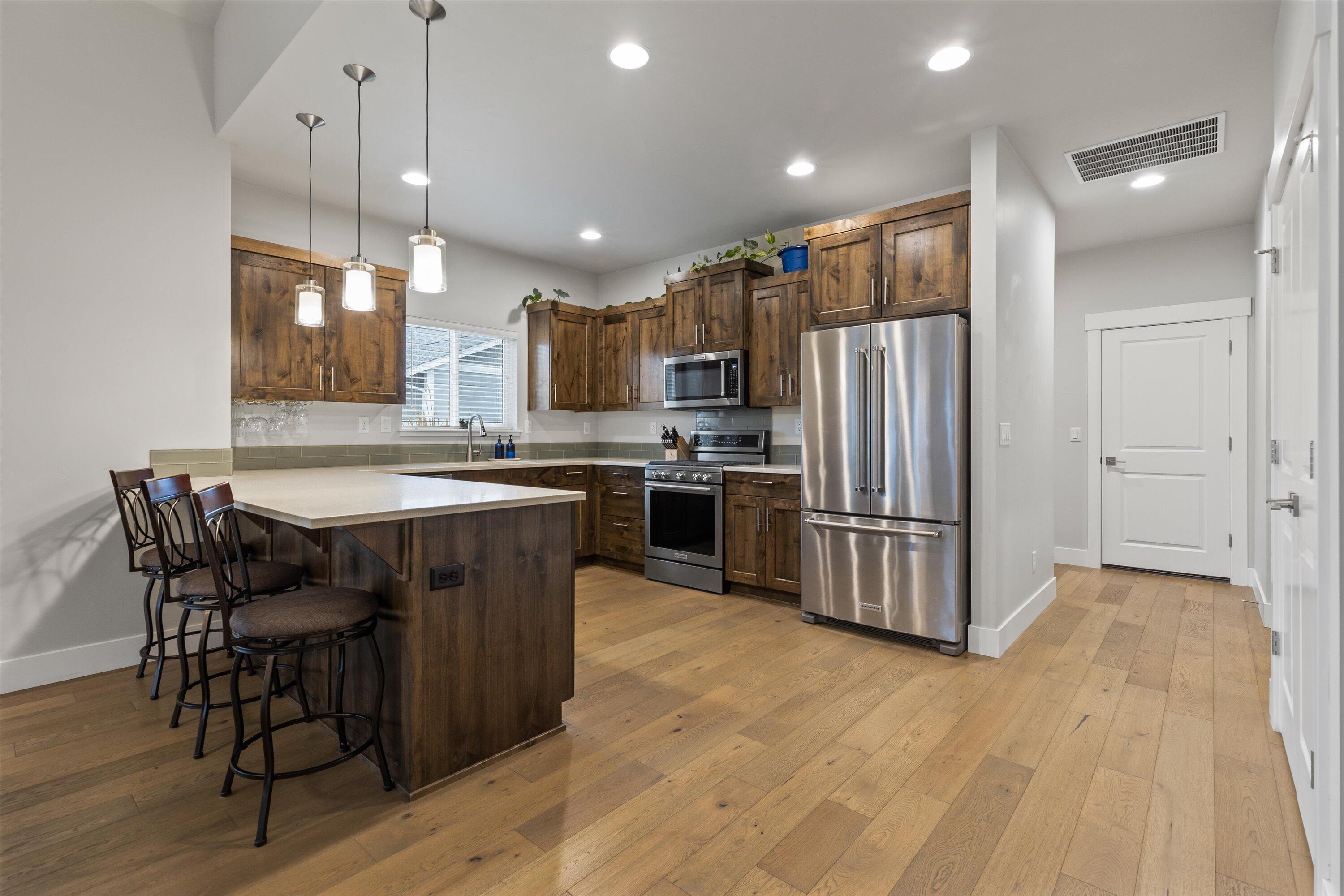 20773 Kilbourne Loop Bend, OR 97701 - Photo 15 of 38 15-4081_221111_JILLROSELL