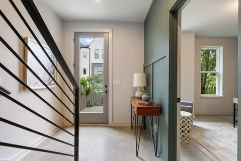 $439,900 | 352 East Village Lane, Nashville, TN 37216