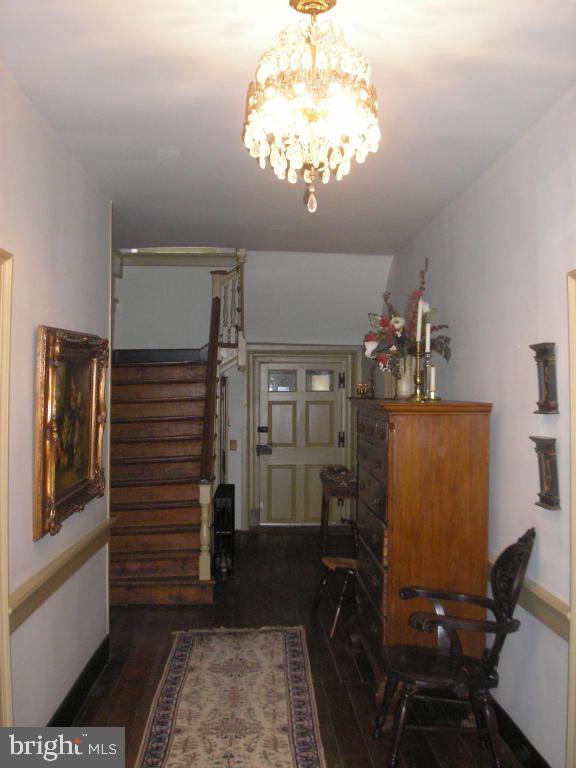 450 Clearview Road Ephrata, PA 17522 - Photo 4 of 44