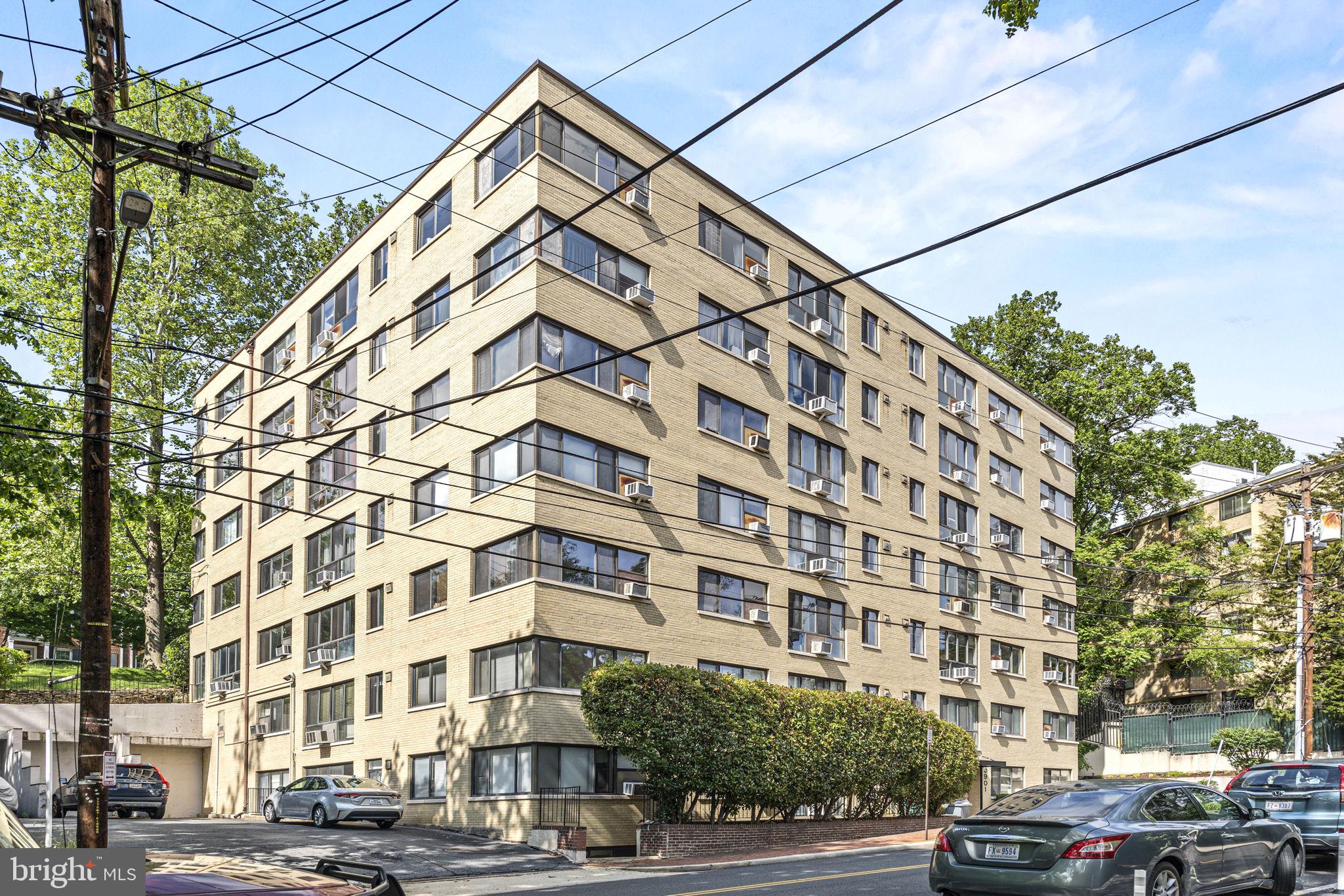 3901 Tunlaw Road Northwest, Unit 303 Washington, DC 20007 - Photo 23 of 24 Gallery Image 23