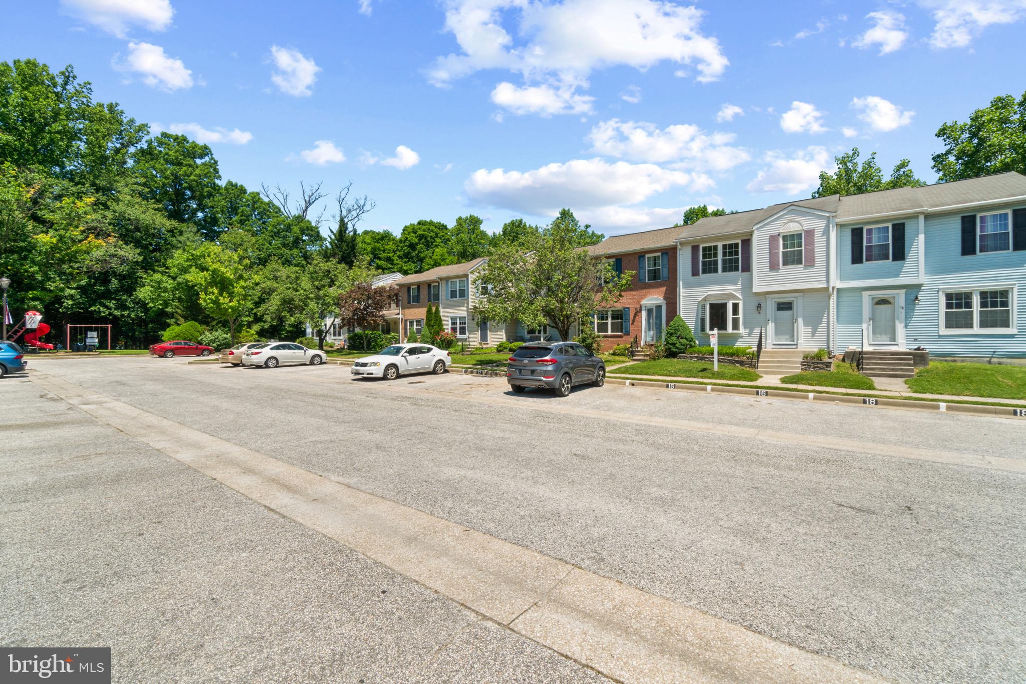 16 Hardwood Drive Rosedale, MD 21237 - Photo 2 of 32