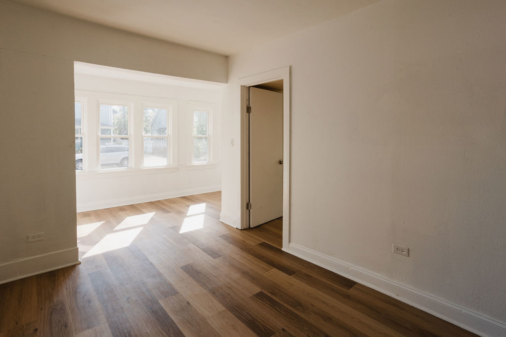 714 Helmholz Avenue, Unit 1 Waukegan, IL 60085 - Photo 15 of 18