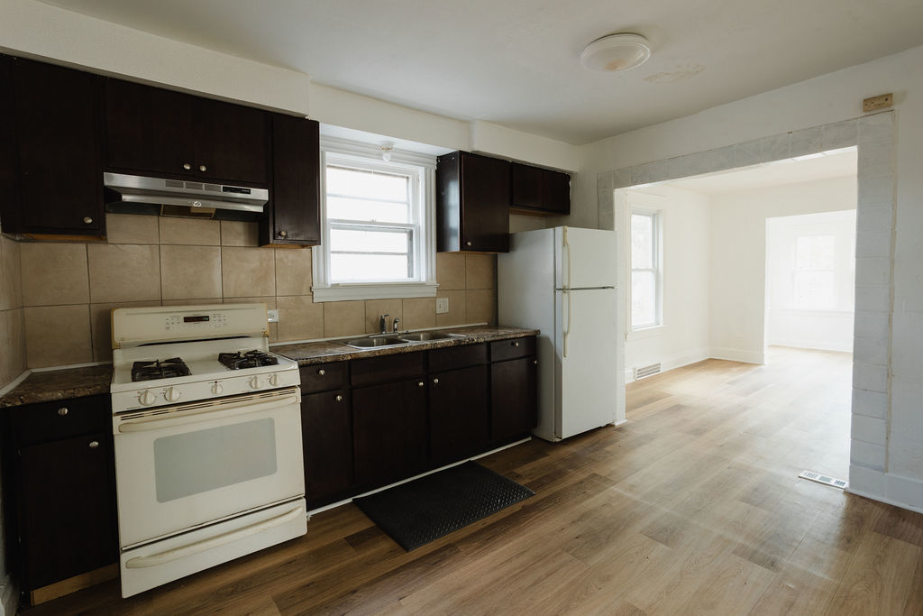 714 Helmholz Avenue, Unit 1 Waukegan, IL 60085 - Photo 9 of 18