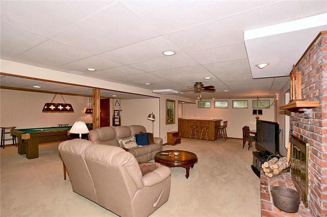 1926 Grayson Ridge Court Chesterfield, MO 63017 - Photo 20 of 30 Gallery Image 20