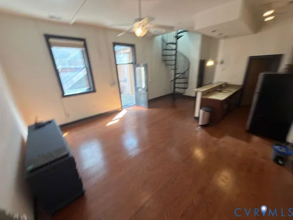 $1,700 | 306 East Broad Street, Unit 1B, Richmond, VA 23219