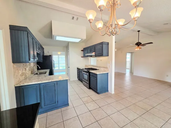 $1,850 | 3218 Glade Springs Drive, Houston, TX 77339