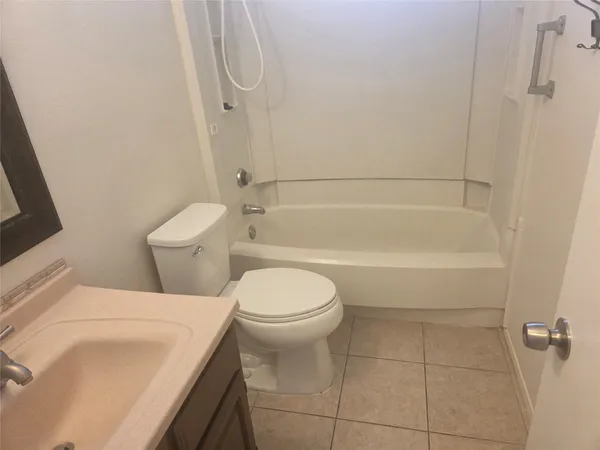 $1,850 | 3218 Glade Springs Drive, Houston, TX 77339